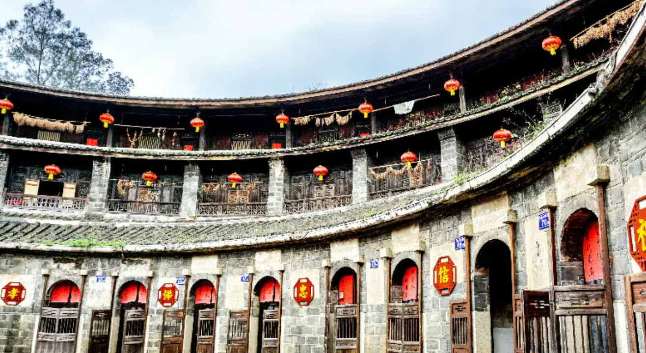 fujian tulou